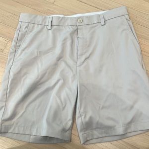 Amazon Essentials Golf Shorts
